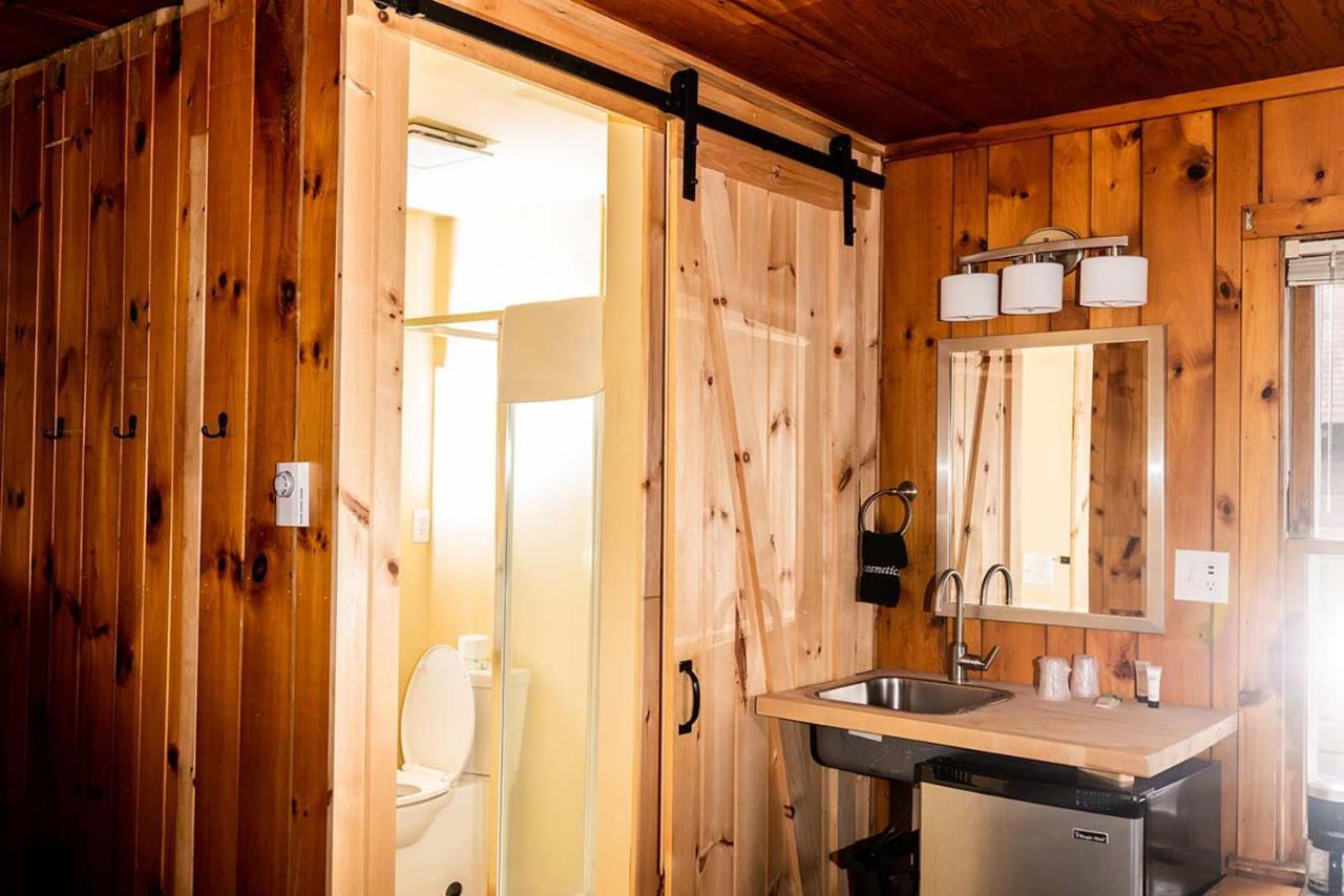 The Long View Lodge Long Lake エクステリア 写真